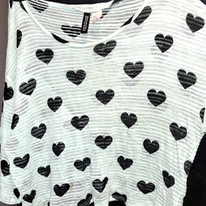H&M Black Heart Pattern Crop Top